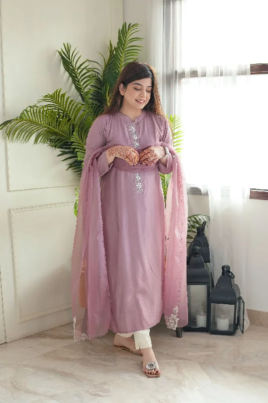 Cozy Essentials Wear Sia Pink Kurta And Dupatta