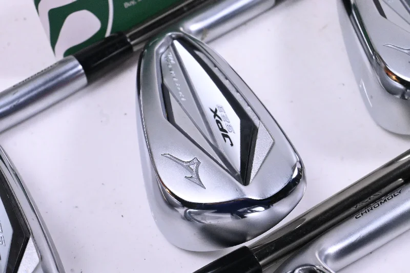 Classic Series Mizuno JPX 923 Hot Metal HL Irons / 5-PW / Regular Flex UST Recoil ESX 460 Classic Series Mizuno JPX 923 Hot Metal HL Irons / 5-PW / Regular Flex UST Recoil ESX 460