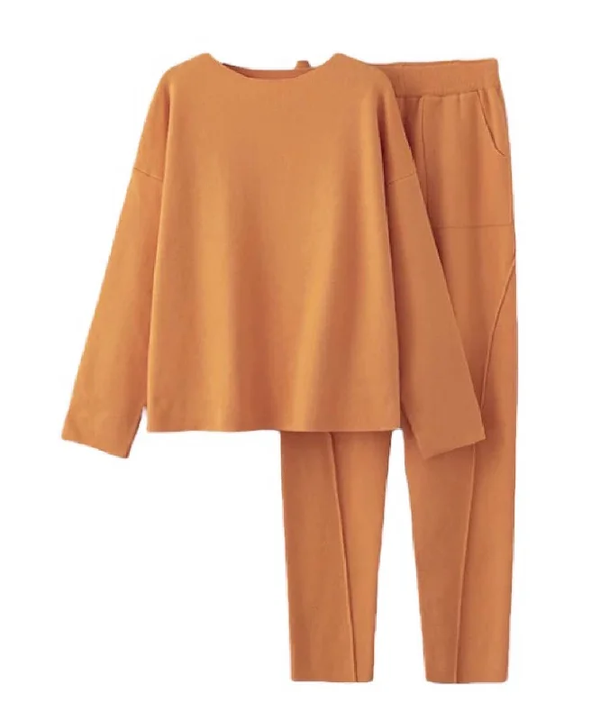Casual Fit Wear Boat Neck Sweater And Cropped Pants Set