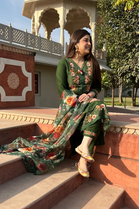 Classic Design Zoya Green Embroidered Suit Set