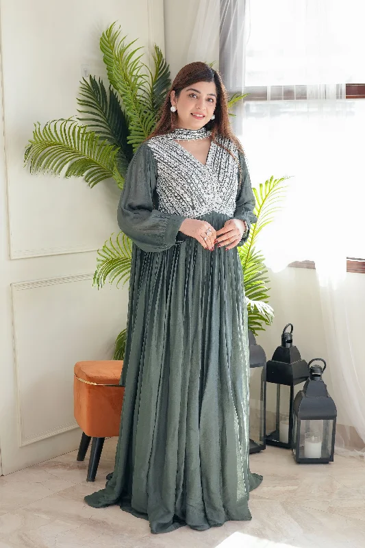 Classic Comfort Keeya Green Voluminous Anarkali Suit
