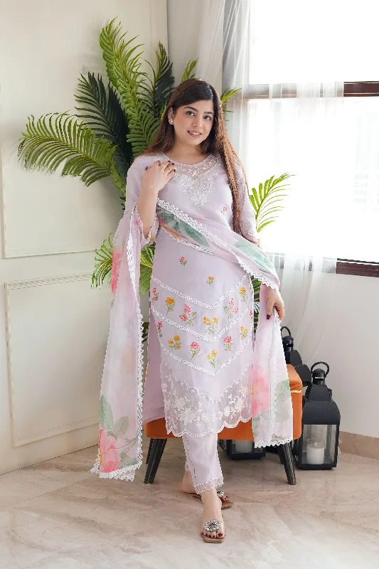 Warm Chic Neemra Lavender Thread Work Organza Suit