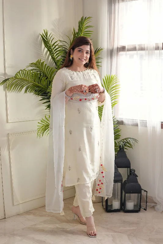 Classic Style Reera Silk Suit Set