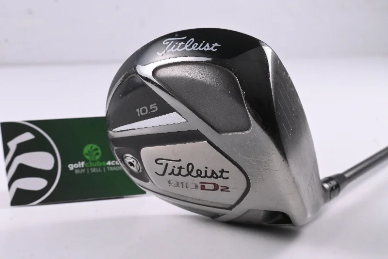 Chic Lounge Titleist 910 D2 Driver / 10.5 Degree / Regular Flex UST Mamiya Oneswing Shaft Chic Lounge Titleist 910 D2 Driver / 10.5 Degree / Regular Flex UST Mamiya Oneswing Shaft