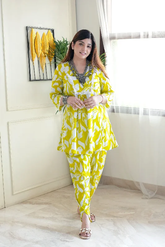 Unique Fashion Noor Yellow Printed Co ord Set with Lace Detailing