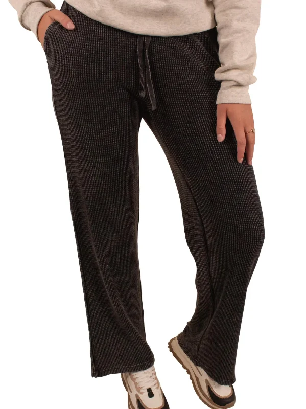 Diamond Series Lydia Waffle Knit Sweatpant In Charcoal