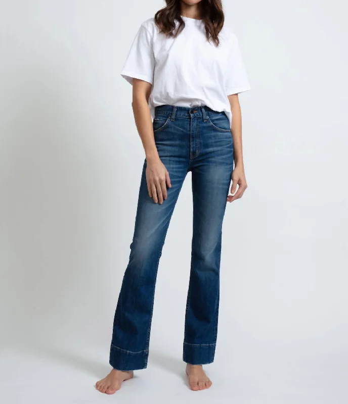 Soft Textures Cruz Boot Jean In Marcos
