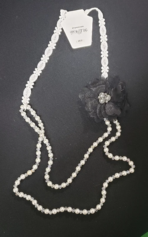 American Style Girls Cotton Lace & Bead Necklace