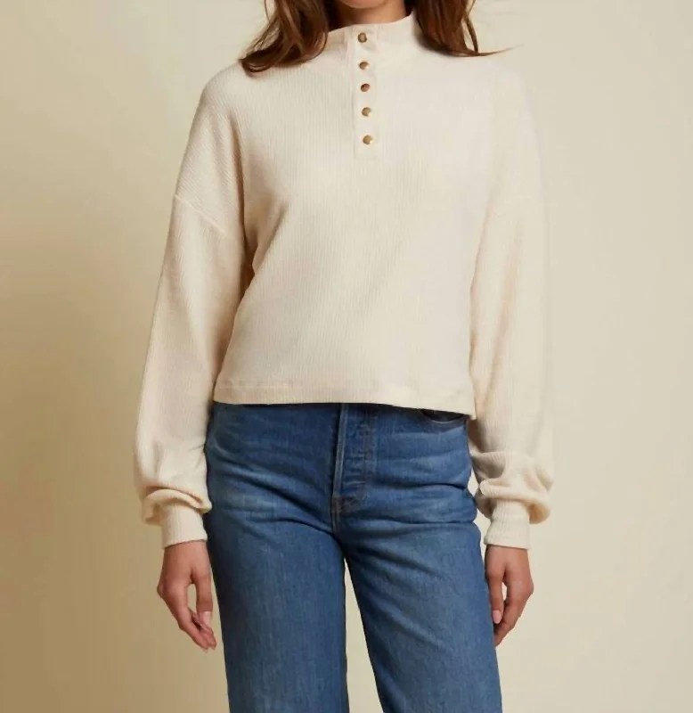 Luxury Fashion Evan Cropped Turtleneck Top In White Chocolate