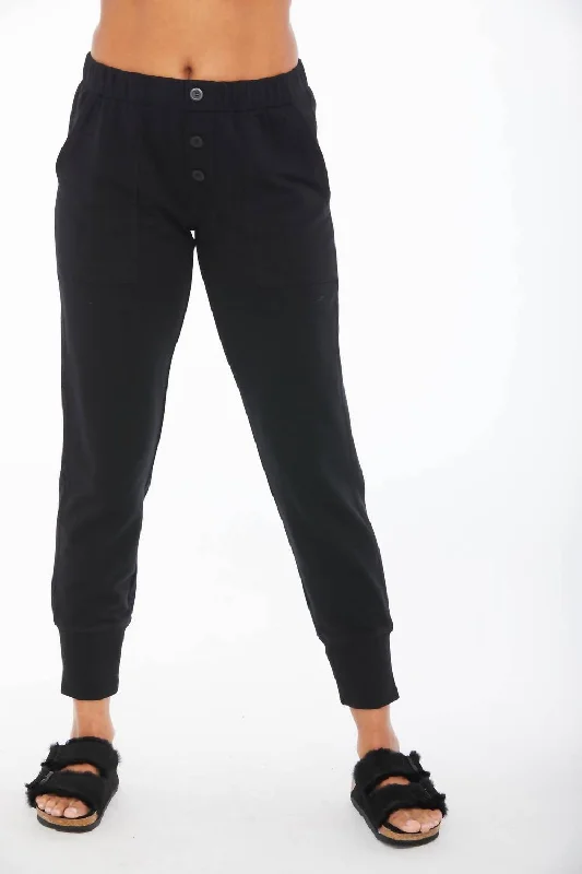 Youthful Style Brynn Jogger In Black