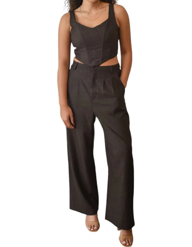 Slim Fit Trust Me Pleated Trouser In Dark Brown