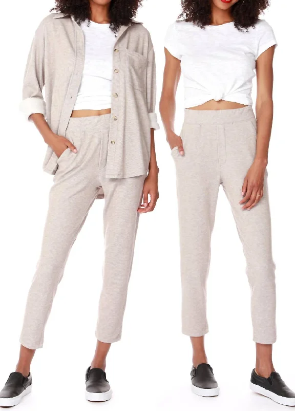 Cool Breeze At Night Splash Pocket Sweatpant In Tan