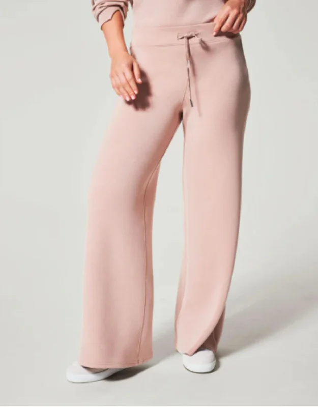 Urban Style Airessentials Wide Leg Pant In Lunar