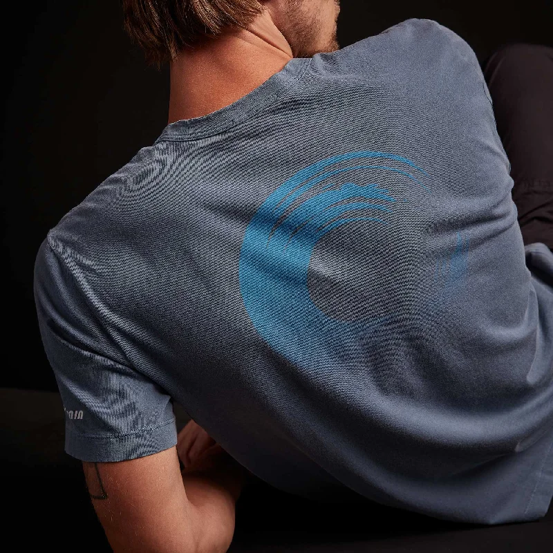 Warm Chic Surf Graphic Pocket Tee - Danube Pigment
