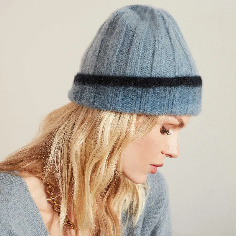 Sports Cool Dip Dye Cashmere Beanie - Dusty Sky/Navy