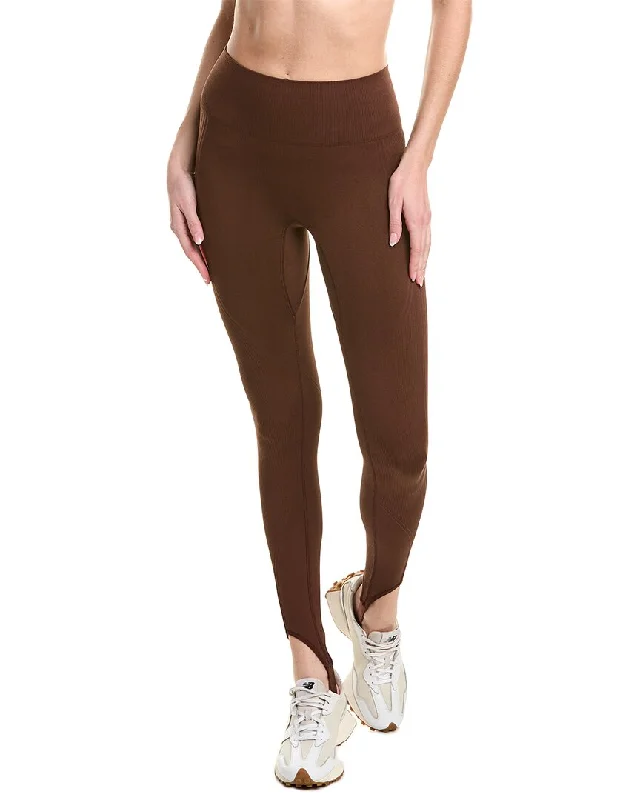 Beautiful Romance Alala Barre Stirrup Legging
