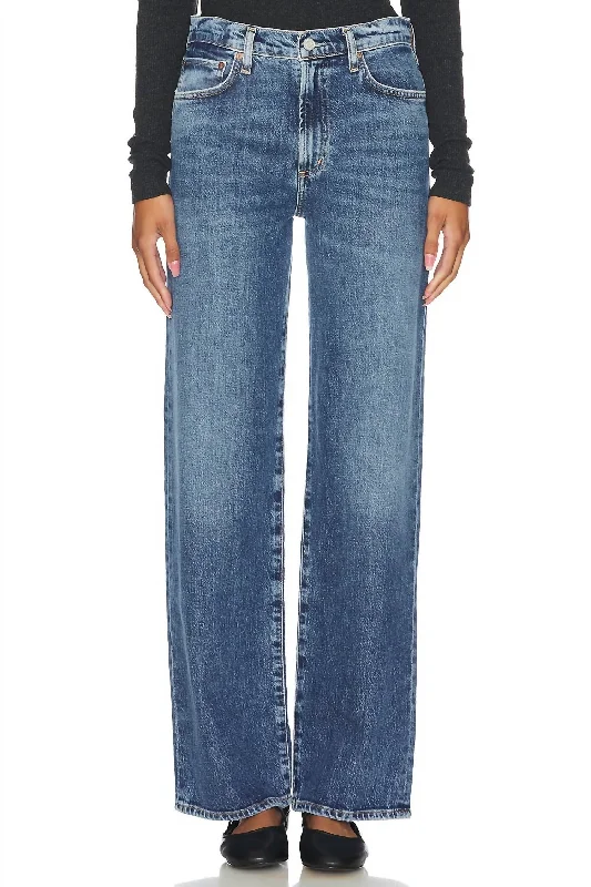 Fashionable And Versatile Mid Rise Relaxed Straight Harper Jeans In Fix