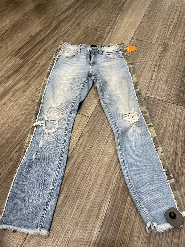 Cozy Apparel Jeans Straight By Miss Me  Size: 4