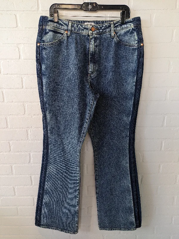 Exquisite Craftsmanship Jeans Straight By Wrangler  Size: 14