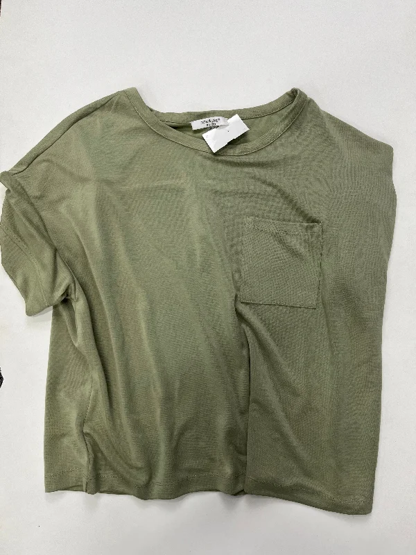 Layered Style Top Short Sleeve By Cable And Gauge  Size: L