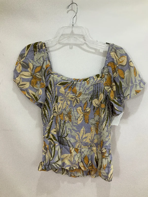 Romantic Temperament Top Short Sleeve By Cmc  Size: M