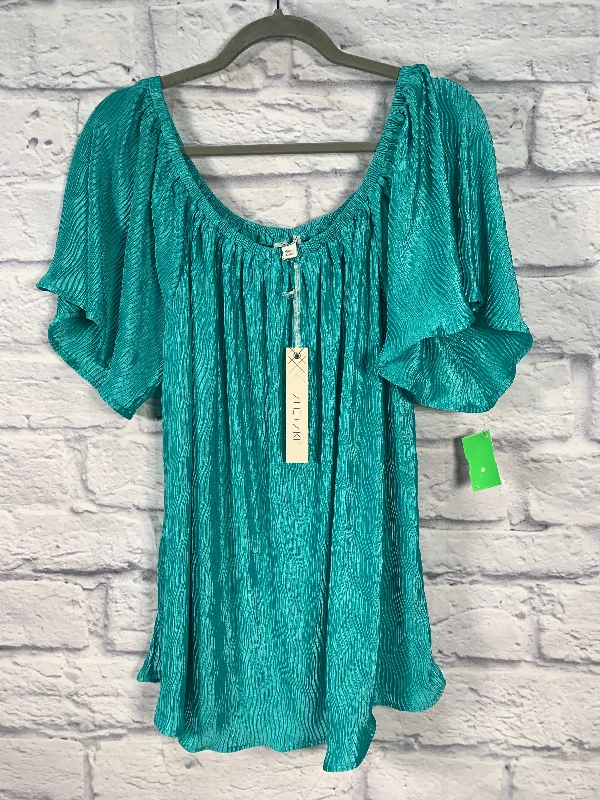 Soft Style Top Short Sleeve By She + Sky  Size: L