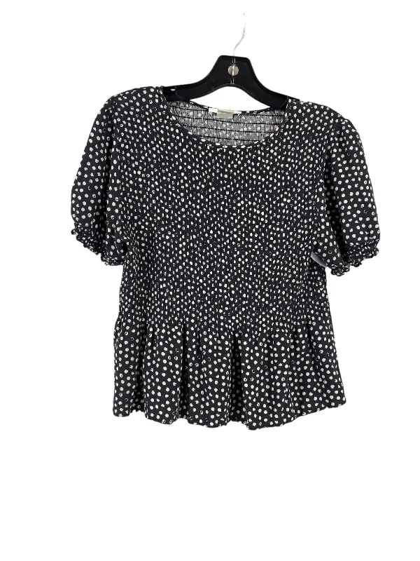 Easy Comfort Style Top Short Sleeve By Urban Romantics  Size: L
