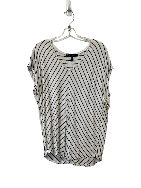 Relaxed Clothing Top Short Sleeve By White House Black Market  Size: M