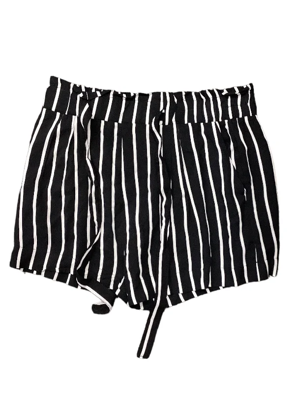 Daily Comfort Black Shorts Ambiance Apparel, Size L
