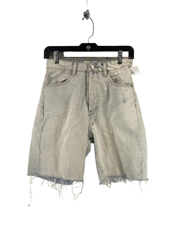 Chic Relaxation Blue Denim Shorts Rollas, Size 26