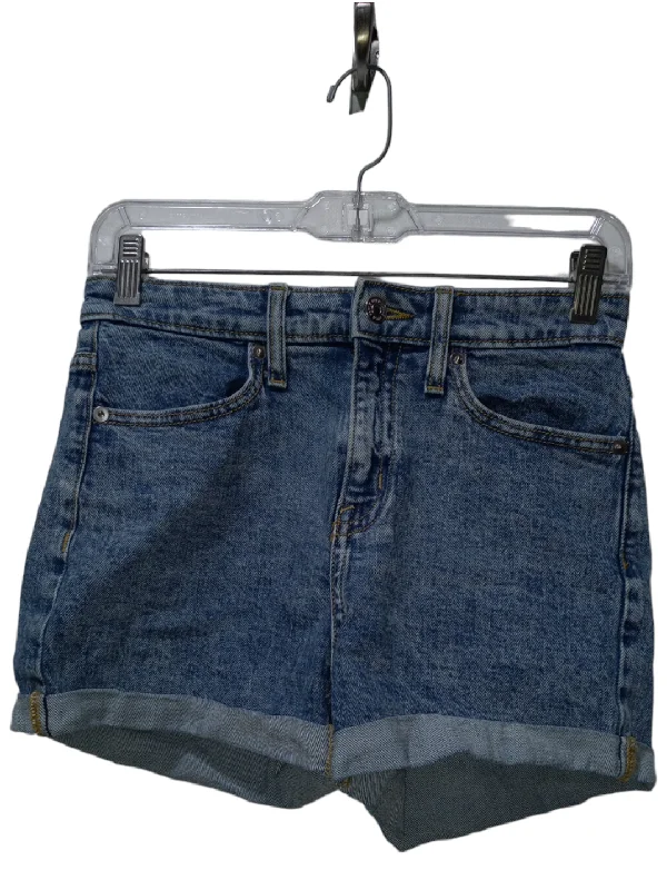 Cozy Chic Trends Blue Denim Shorts Wild Fable, Size 2