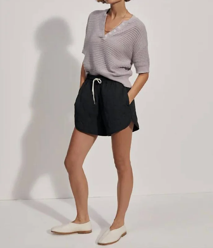 Warm Chic Outfits Connel Quilt Short In Black