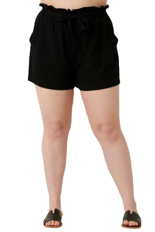 Slim Fit Plus Zoe Short In Black