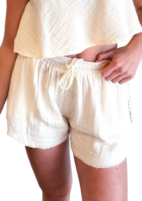 Breathable Style Pull On Cassie Shorts In White