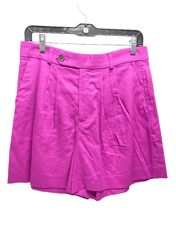 Practical Style Purple Shorts Banana Republic, Size 6